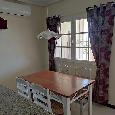 Appartement Confortable Con Vistas Al Mar Torrevieja