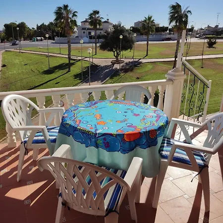 Apartamento Confortable Con Vistas Al Mar