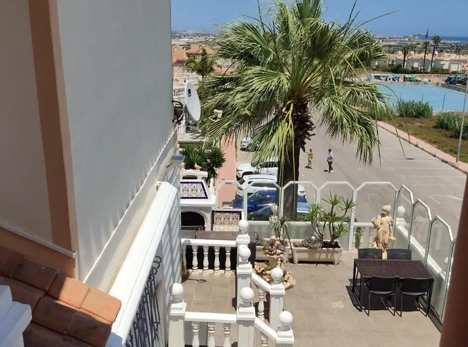 Confortable Con Vistas Al Mar Apartamento